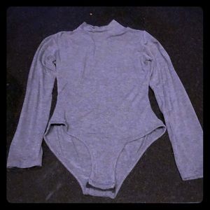 Long sleeve 1.5 inch turtle neck shirt in gray